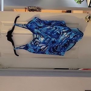 Women's bathing suit